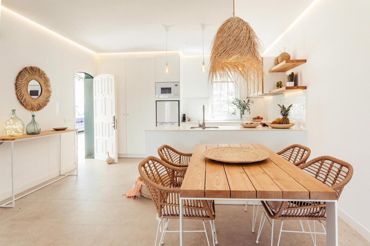 Apartamento Las Golondrinas Arenal - Adults Only Ареналь-д'эн-Кастель Экстерьер фото